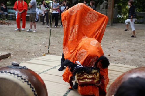 在所獅子組獅子舞写真１