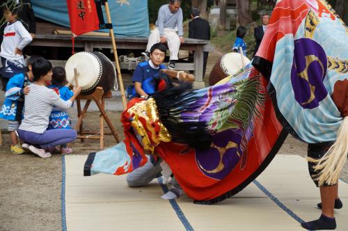 瓦谷獅子組獅子舞写真１