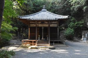 両上人が修行した牛額寺