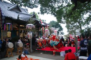 東木熊野神社東下獅子組獅子舞写真１