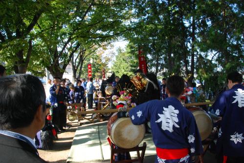 土居御旅所獅子舞写真1