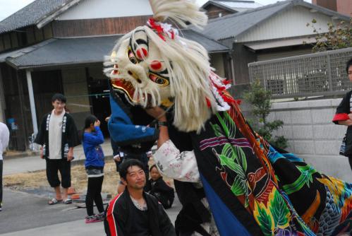 上吉田東部獅子組村づかい写真1