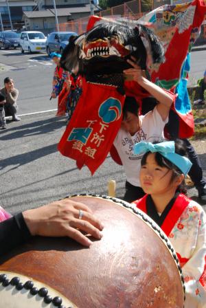 吉原曼荼羅寺下・下所獅子組村づかい写真1０