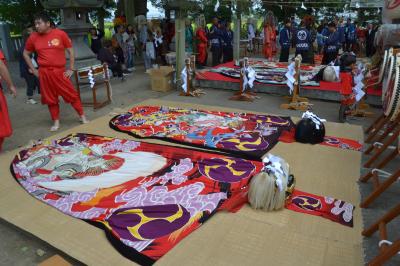 東中獅子組獅子全体図写真1