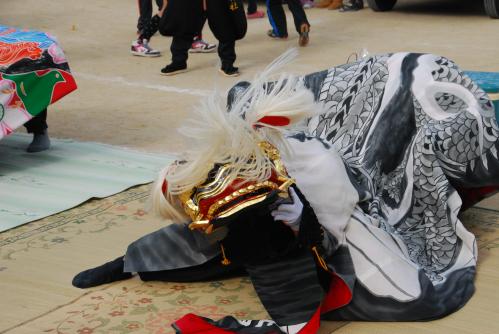 筆岡公民館まつり弘田上組獅子組獅子舞写真2