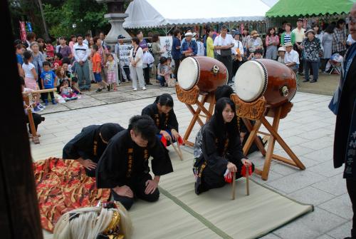 27年金蔵寺本村獅子組獅子舞写真2