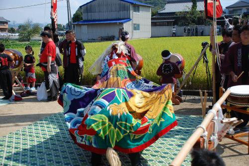 ２０1５年度川東獅子組獅子舞写真1