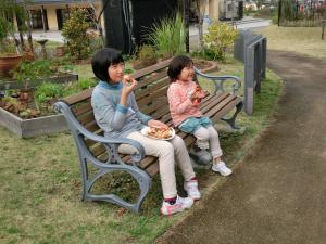 試食の様子写真