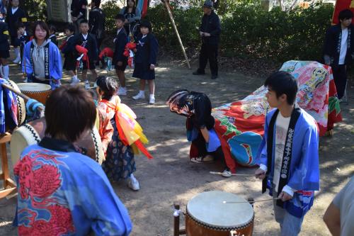 2015年曼荼羅寺下・下所獅子組獅子舞写真５