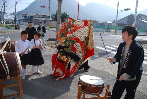 2015年三井之江獅子組獅子舞写真８