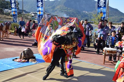 2015年曼荼羅寺獅子組獅子舞写真４