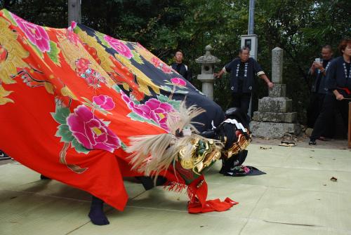 2015年砂古獅子組獅子舞写真５